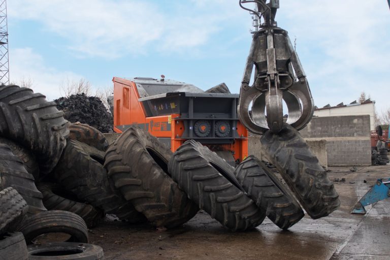 ARJES TITAN 900 撕碎機(jī)